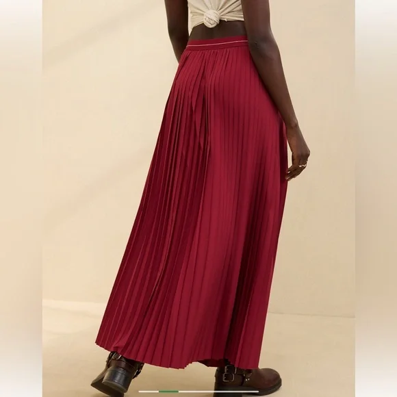 2️⃣for$50 NWT Aerie cherry tart balletcore maxi pleated skirt small SOLDOUT - Picture 6 of 7